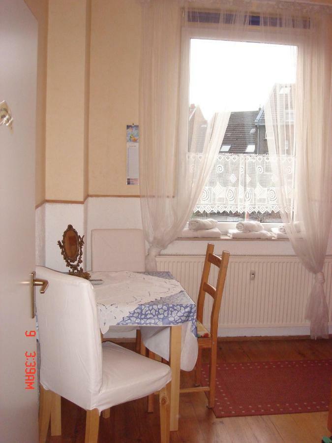 Köln Vermietung Schwermer Exterior foto